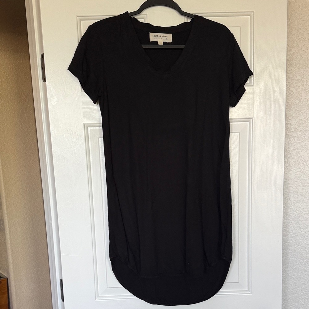 Cloth & Stone Black Short Sleeve dress